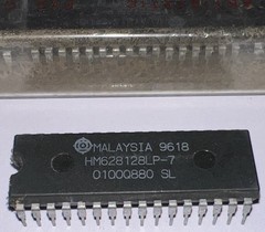 Hitachi HM628128LP-7 Integrated Circuit New From Static Tube