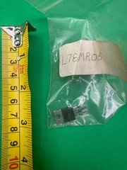 Assorted Vintage ICs & Transistors Semiconductor Components Lot RE