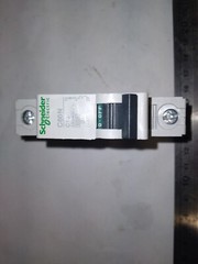 SCHNEIDER ELECTRIC C60N C10 230/400V