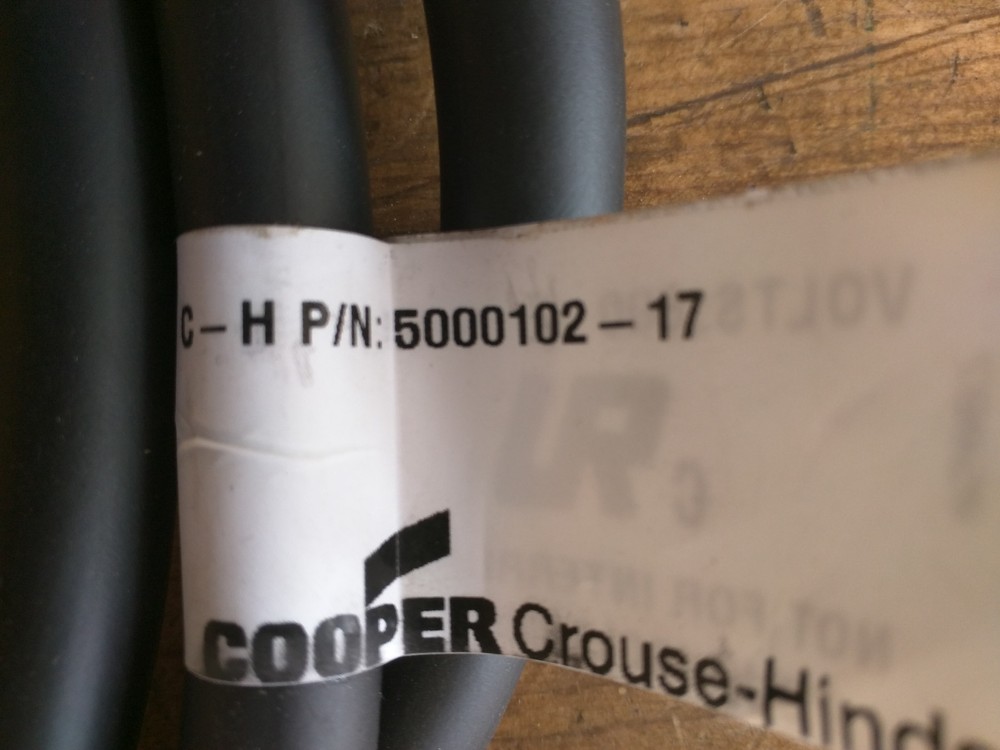 Cooper Crouse Hinds 5000102-17 Supermate Female 3P 600V 18A 6′ E54864 Cable 14-3
