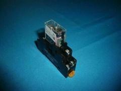 Omron G2R-1-SN G2R1SN Relay w/ Socket 30 Days Warranty Expedited Shipping