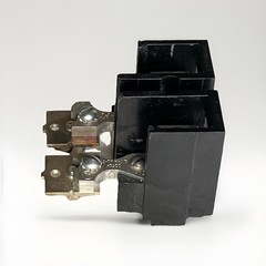 FPE Federal Pacific L-125 Main Lug Block Kit w D2425 Lug + mounting plate