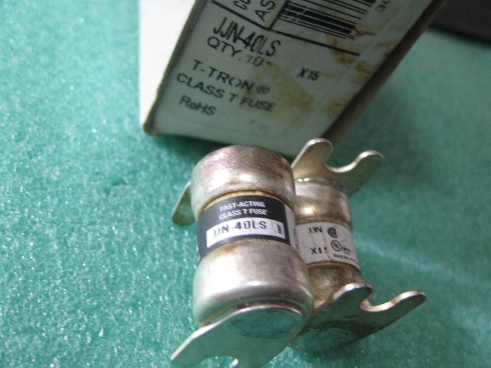 1x JJN-40LS Fuse Class T Fast Blow Holder Mount Clip Termination 300VAC 40A