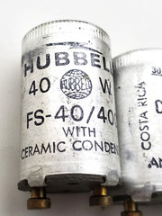 Lot of 4 Hubbell FS-40/400 Fluorescent Lamp Starters 40 Watt Ceramic Condense