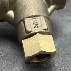 1Pcs New For VB350 pressure regulating valve 350 kg 39MPa 40L/min