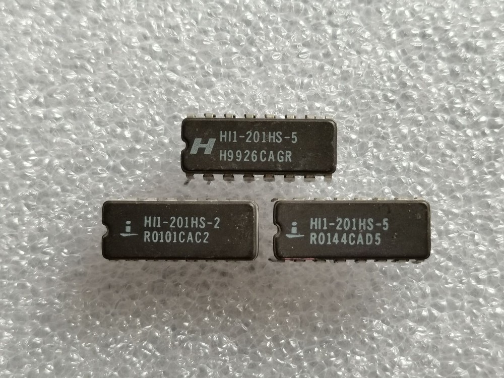 HI1-201HS-2 or HI1-201HS-5 Analog Switch CDIP16 x 1pc