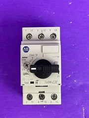 Allen-Bradley 140M-C2E-B40 Ser C Circuit Breaker 2.5-4A