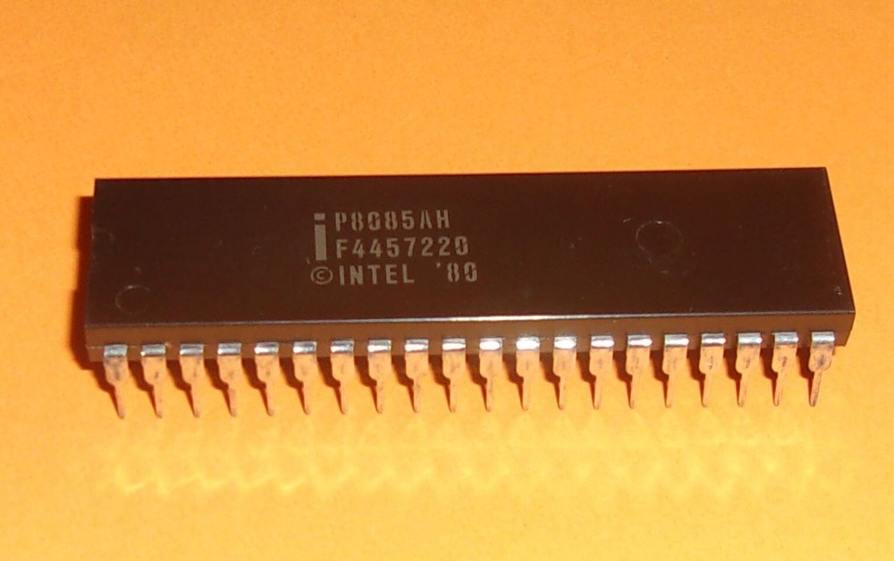 P8085AH P8085 Intel Microprocessor Chip New Old Stock NOS