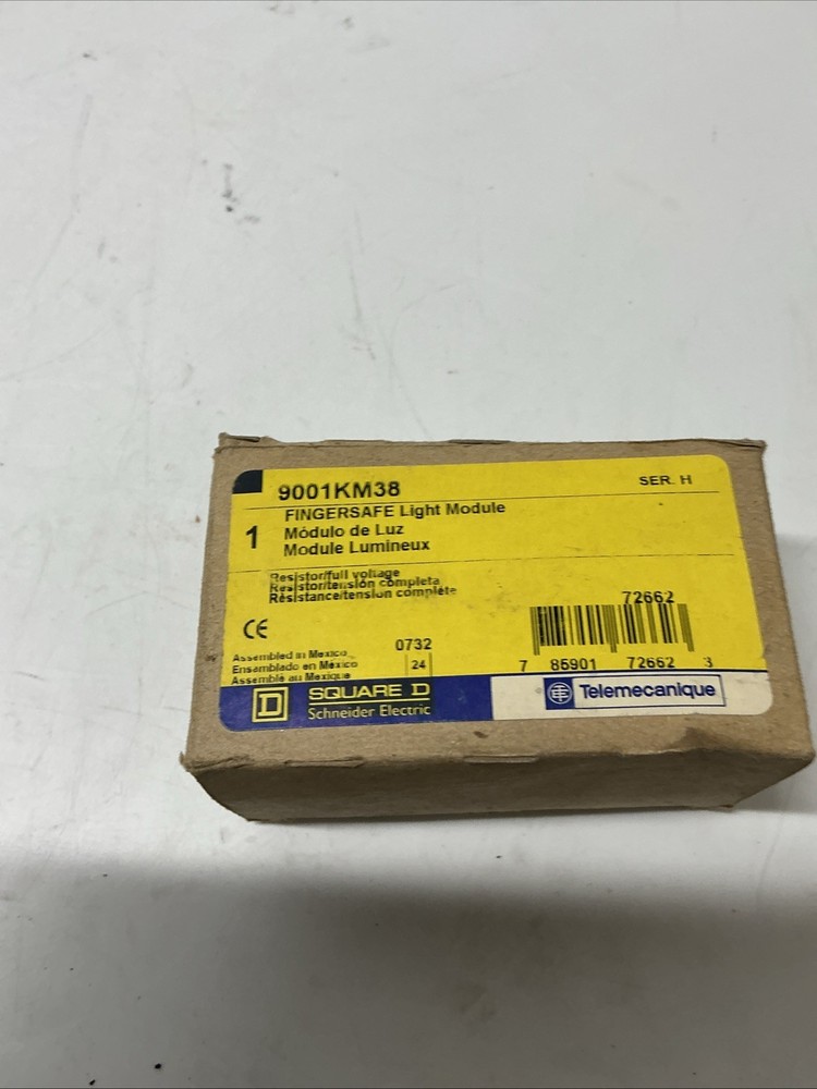 Square D 9001KM38 Fingersafe Light Module Ser H. Z-900