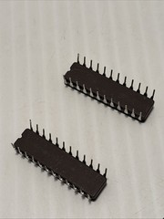 2 PCS Lot Toshiba Resistor TMM2018D-35 Never Used (b3)