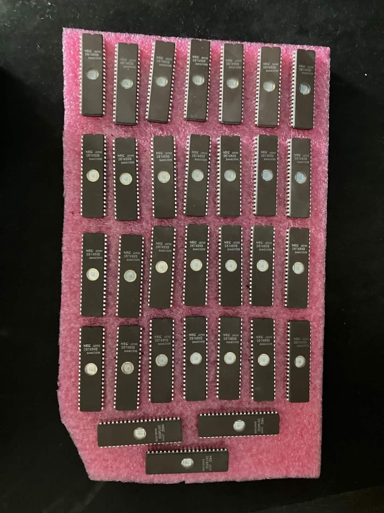 1 count NEC D8748HD IC 8-Bit Computer Chip – untested