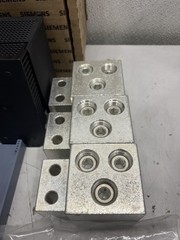 Siemens 3VA9673-0JJ34 Lug Kit