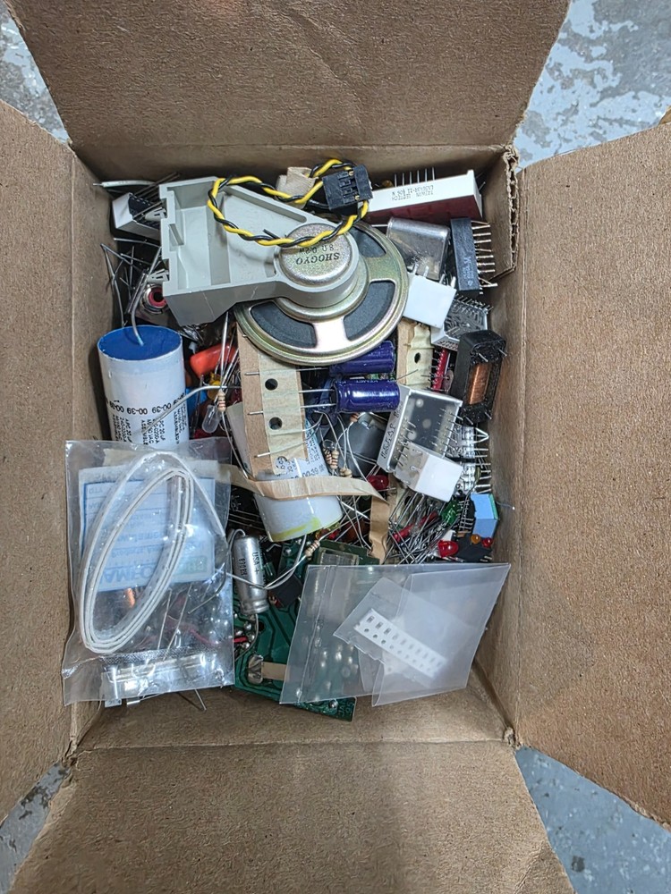 3+ lb electronic component grab bag / lot