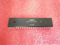 Vintage MOS 8564R4CBM 8564R5CBM 8564 Commodore C128 VIC-II E C128 PDIP48 x 1pc