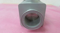 VARIAN L6382-703 NW-40 PNEUMATIC VALVE, VACUUM ISOLATION ANGLE 402401