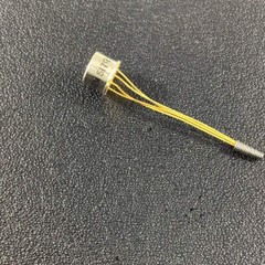 MEM517 – – MOSFET P-CHANNEL 30V 0,25A 600mW TO-5 case