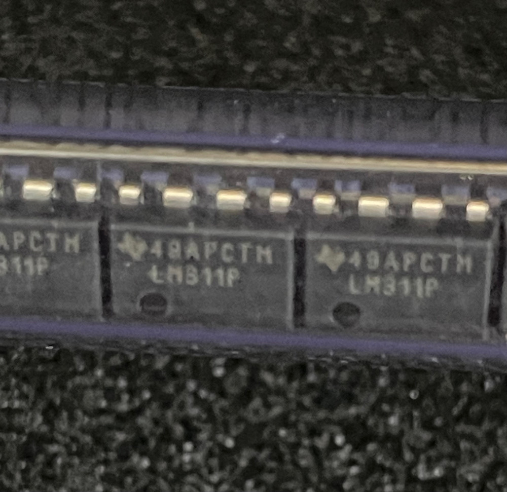 10pc T.I. LM311P Quad Differential Comparator DIP-8P **NOS