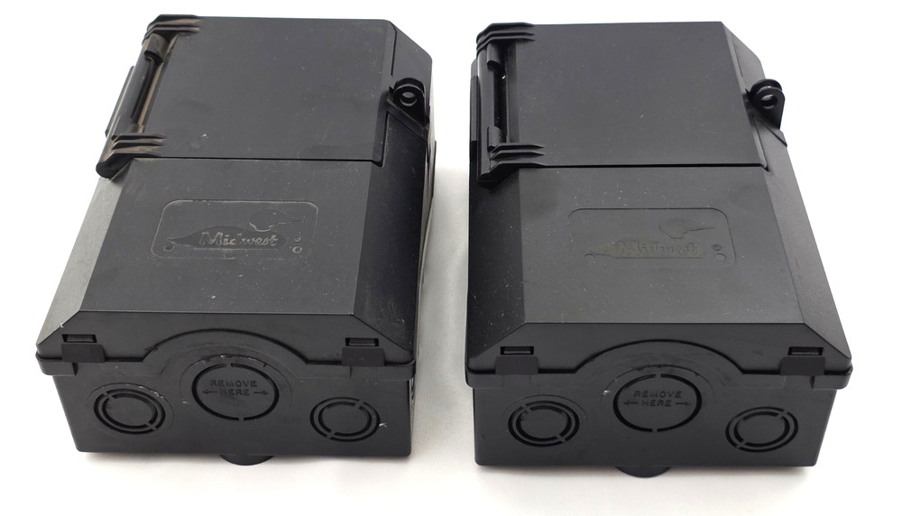 Lot of 2 Midwest P035F Fused AC Pull Out 30 Amp Plastic Enclosure N3R Outdoor
