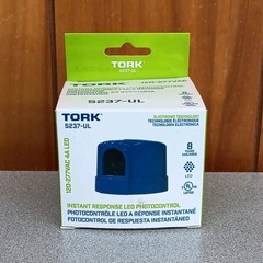TORK 5237-UL Electronic Instant Response LED Photocontrol Turn-Lock 120-277V