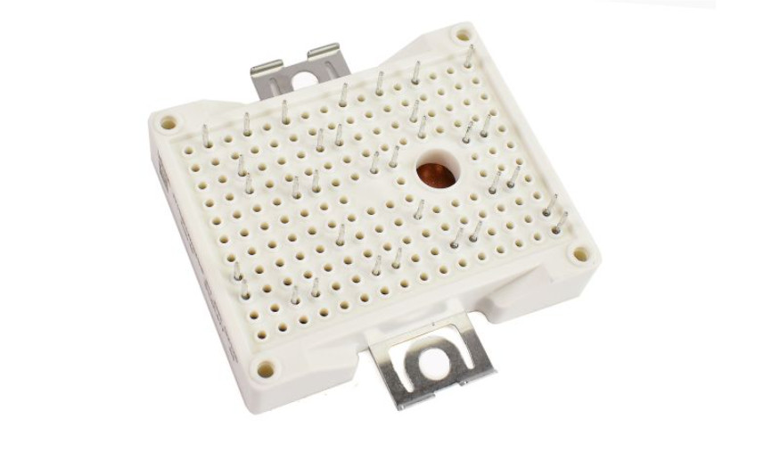 NEW BOX OF 20 – INFINEON FF11MR12W2M1HP_B11 Half Bridge Power Module