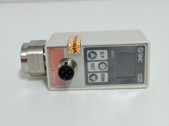 SMC ISE75H-02-65-M ISE75H0265M Pressure Switch 12-24VDC 30 Days Warranty!