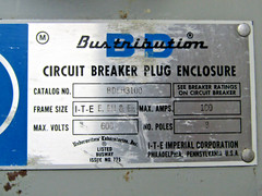 💥I-T-E 100 AMP CIRCUIT BREAKER PLUG ENCLOSURE 3 POLE 600 VAC BDEH3100