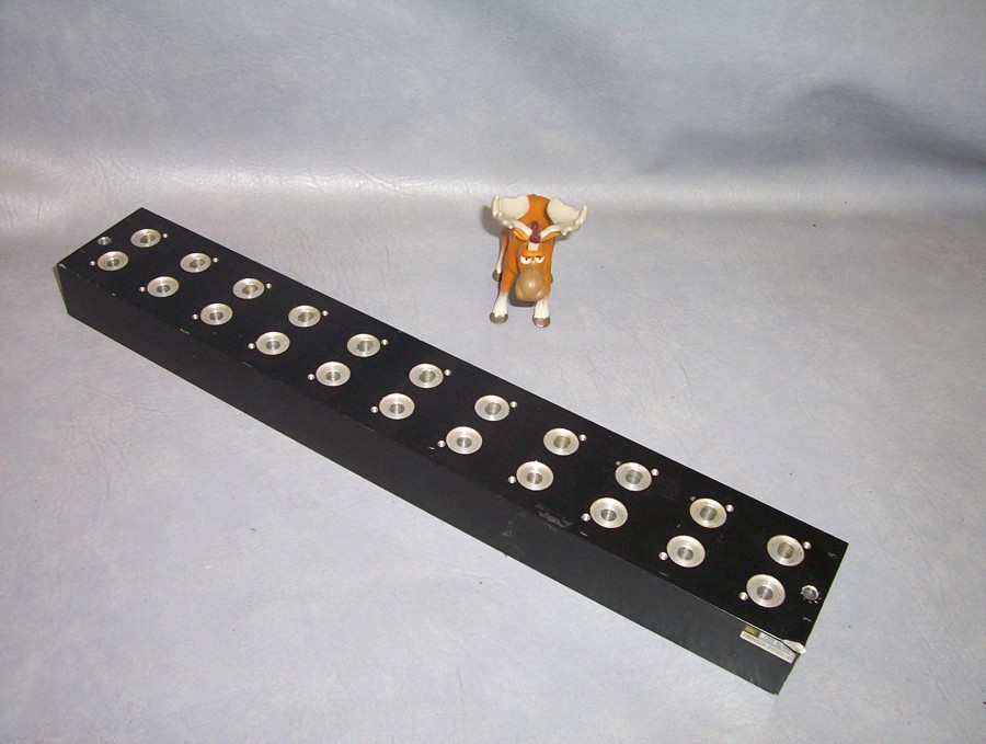CBM052A-P0001-11 MAC Circuit Bar