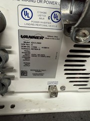Vanner IQ12-2600 Industrial 12v DC to 120v AC Power inverter