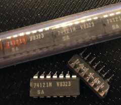 SIGNETICS N74121N 74121N Monostable Multivibrator 1-Func TTL PDIP14 NEW Qty.2