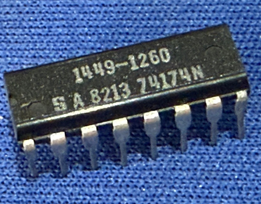 74174N SIGNETICS 1449-1260 DC82 14-PIN DIP VINTAGE COLLECTIBLE LAST ONE