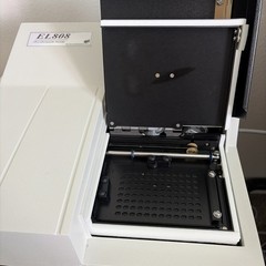 Bio Tek ELx808IU Microplate Reader