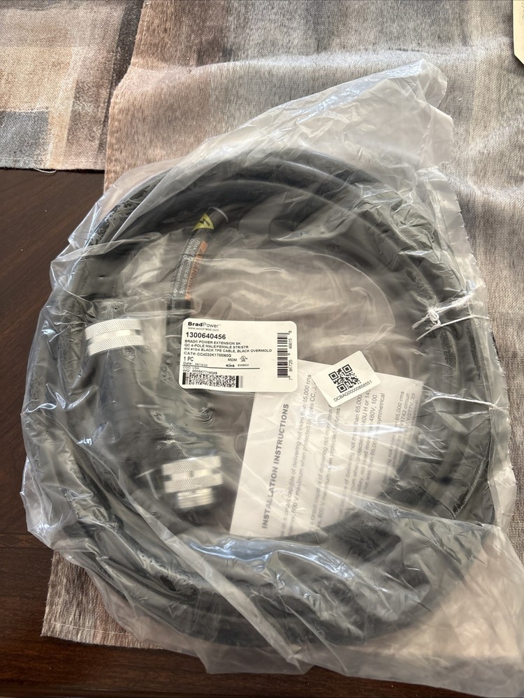 NEW BRADPOWER WOODHEAD 1300640456 POWER EXTENSION CC4030K17M060G 4-POLE 6M