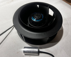 New Cooling Fan For Ebmpapst R2E225-BE47-09 R2E225BE4709 USA