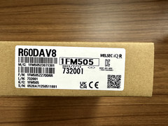 1PCS R60DAV8 MITSUBISHI BRAND NEW IN ORIGINAL BOX