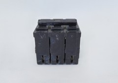 Challenger C330 Circuit Breaker 3P 30A 240VAC
