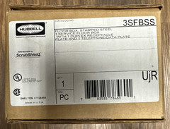 HUBBELL 3SFBSS 3 SERVICE STAMPED STEEL FLOOR BOX WITH PLATES **NEW IN BOX**