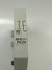 Moeller NHI-PKZ0 Contact 6000V 6A/40°C 5A-600VAC/1A-250VDC – New Fast Ship
