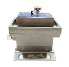 METRIX 5550-942-041 VIBRALERT MECHANICAL SWITCH VIBRATION SWITCH MODEL 5550