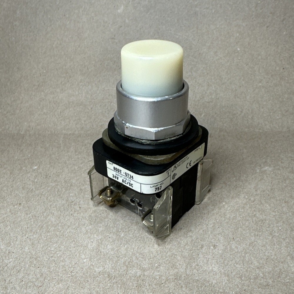 Allen Bradley 800T-QT24 White Push Button Series T 800TQT24 Ser T