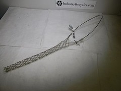 Daniel Woodhead 1-1/4″ x 1.49″ Tinned Bronze Single Loop Support Grip 35034