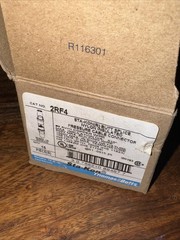 Thomas & Betts 2RF4, 600 V, 4 Awg, Yellow, Butt Splice Connector, 15 Pc, LO1