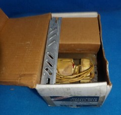 NIB Advance Signify 71A8473-001D 1 Lamp HID 400 Watt Ballast Kit + 1 Year Wa…