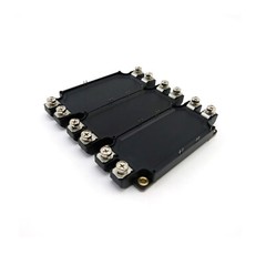 NEW FUJI 6MBI300U4-120-01 Power Supply Module