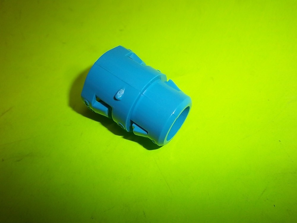 NEW Carlon A253D 1/2” ENT “Smurf” Snap-In Terminators BLUE 1 EACH # 2