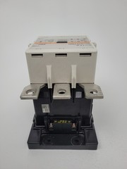 SC-N12 (400) Fuji Electric Contactor 200-250VAC/200-240VDC Coil 3NC5H