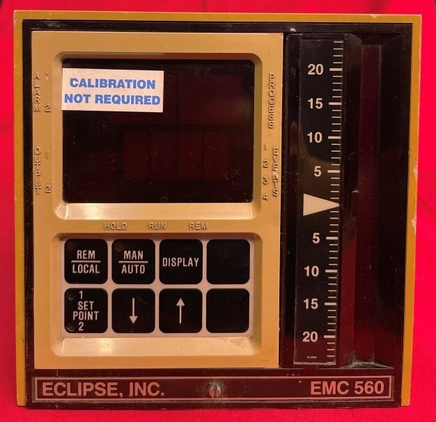 HONEYWELL ECLIPSE TEMPERATURE CONTROL M/N: EMC 560 15VA 110-240V 50/60HZ