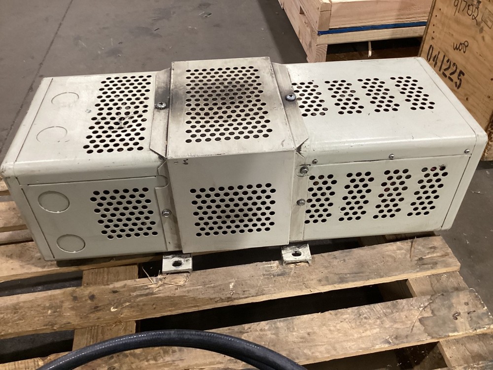 SOLA CVS 23-23-250-8 Electric Constant Voltage Transformer #104JM*SI
