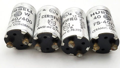 Lot of 4 Hubbell FS-40/400 Fluorescent Lamp Starters 40 Watt Ceramic Condense