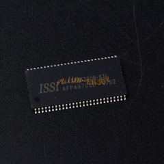 NEW 1PCS ISSI IS42S16320B-6TL TSOP54 64M x 8, 32M x 16 512Mb SYNCHRONOUS DRAM
