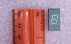 Lot of 4 – LR1737R – IEE1737R – Seven Segment Numeric LED Opto Display